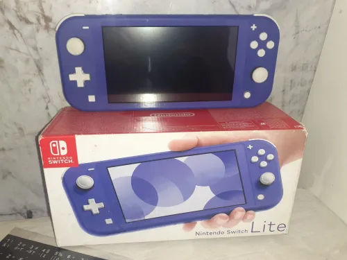 Switch lite flashé 