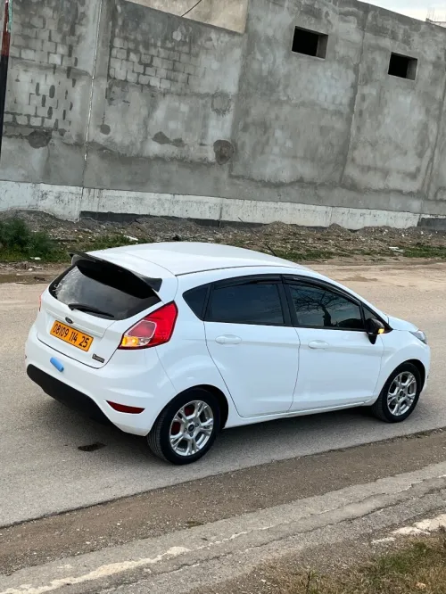 Ford Fiesta 2014 Trend Look
