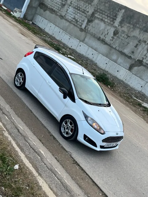 Ford Fiesta 2014 Trend Look