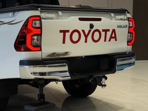 Toyota Revo  2026 Hilux 2.4 150ch / 4×4 full option 2026