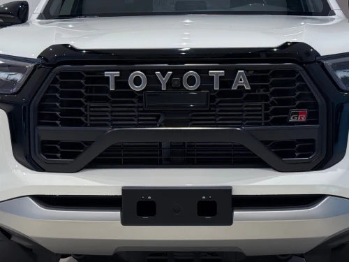 Toyota Hilux FULL OPTIONS 2025 GR SPORT