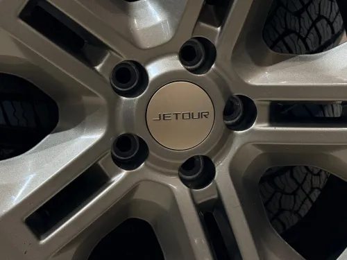 Roues d’origine jetour T2 xwd Giti 4×4 255/60 R19 gold , tout terrain) 2025 