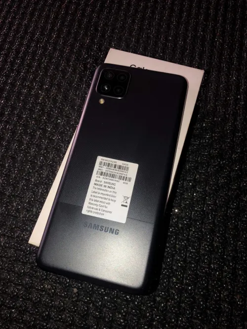 Samsung Galaxy M12