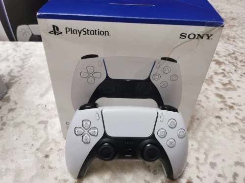 Playstation 5 slim digital 1 To