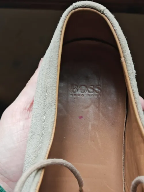 Chaussure hugo boss pointure 42