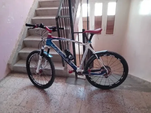 Velos 