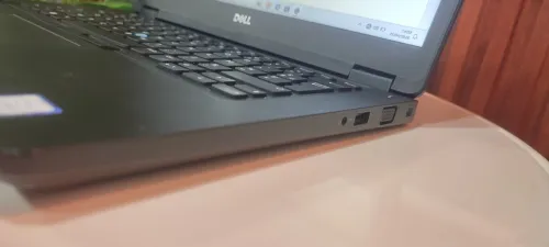 Dell Latitude 5490