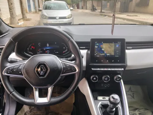 Renault Clio 5 2022 antos