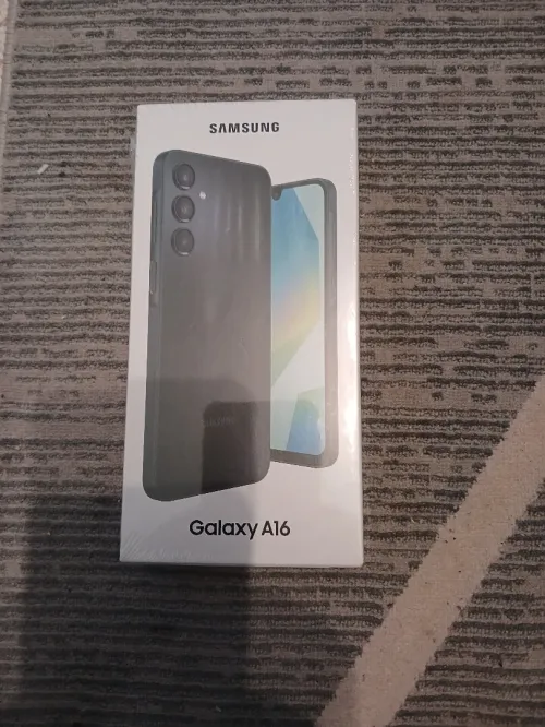 A vendre Samsung A16 6g 128 Samsung A16 6g 128