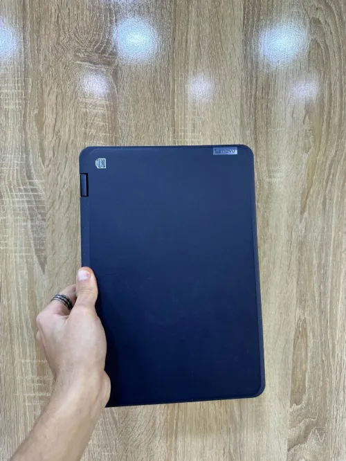 LENOVO 300W G3 | AMD RYZEN 3015e | 4 GB RAM | 128 GB SSD  | TACTILE + 360