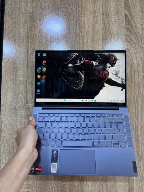 LENOVO YOGA SLIM 7 | AMD RYZEN 5 4500U | 8GB RAM DDR4 | 256GB SSD NVMe