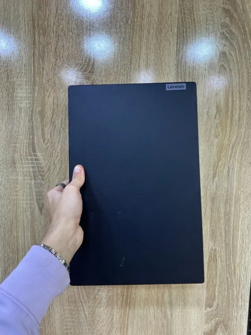 LENOVO V15 | i5-13420H | 16 GB RAM | 512 GB SSD