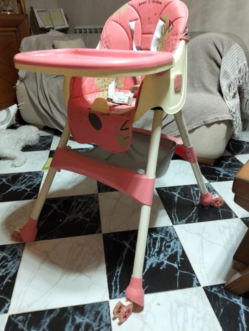 Chaise haute pour bébé