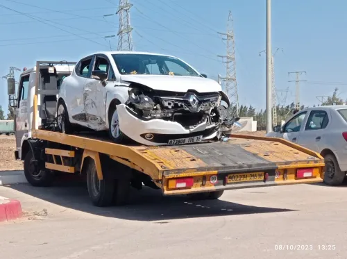 Service dépannage خدمات الرأب camion Tata طاطا