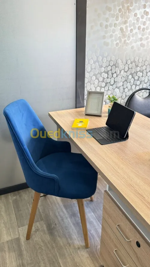 Location des bureaux / domiciliation d'entreprise / adresse commerciale / Coworking 