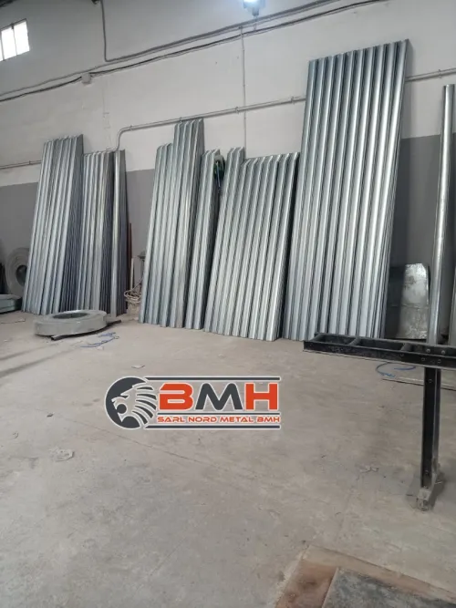 Fabrication et pose de rideaux métalliques manuels et motorisés SARL NORD METAL BMH