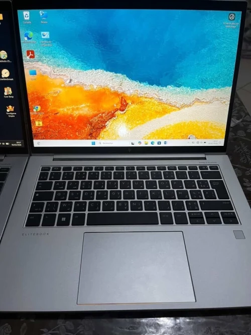 HP elitebook G10