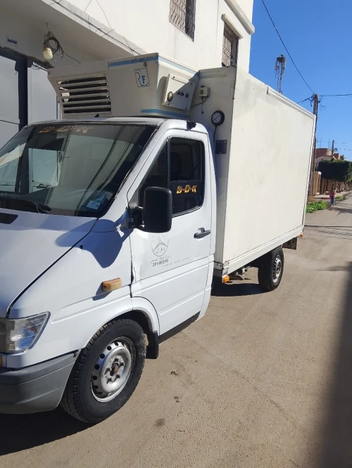 Mercedes frigo 312 1999