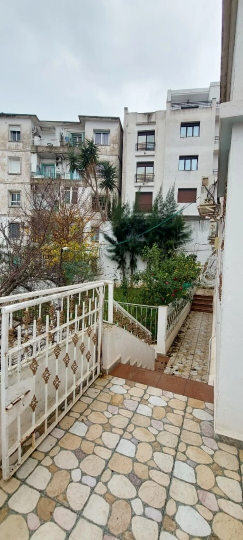 Location Niveau De Villa F5 Alger Hydra