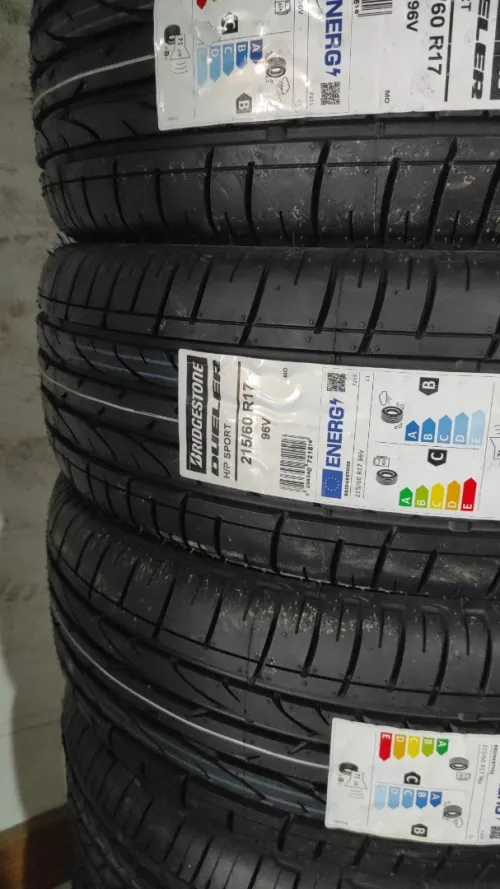 Pneus neufs toutes marques 