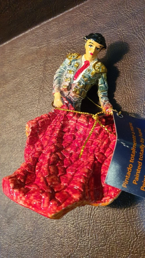Figurine miniature Toriadore caprichos Gaudi, fait main