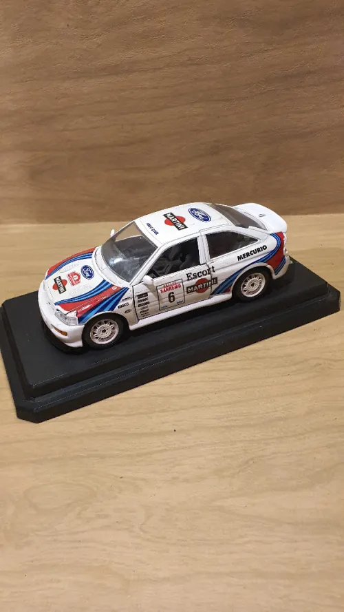 Voiture miniature Burago, Ford Escort RS COSWORTH RALLY 1994 Martini, 1:24