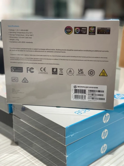MEMOIRE POUR PC  DDR4 HP V10 RGB 8 GB 3200 MHZ