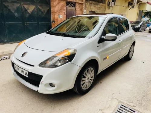 Renault Clio 3 2012 Night and Day