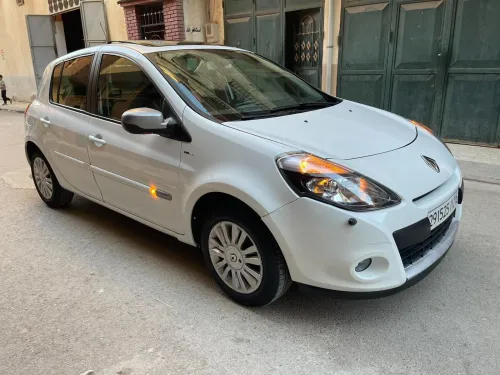 Renault Clio 3 2012 Night and Day