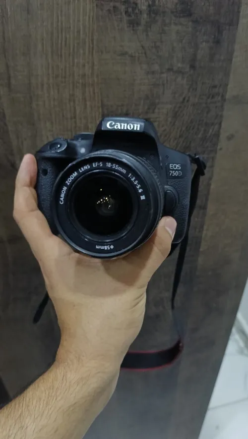 Canon 750D click 9k 10/10