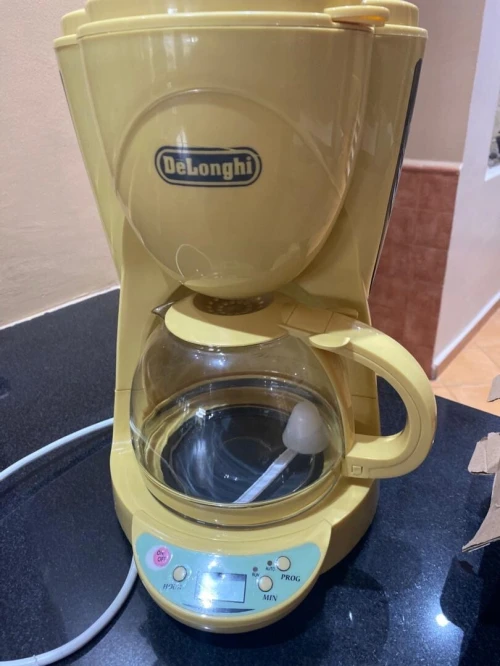 Machine à café filtre Delonghi