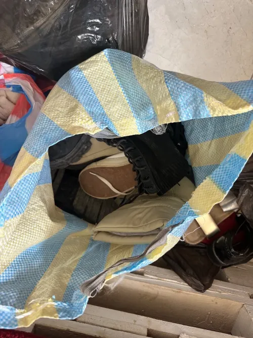 Gros lot de vêtements hommes et femmes