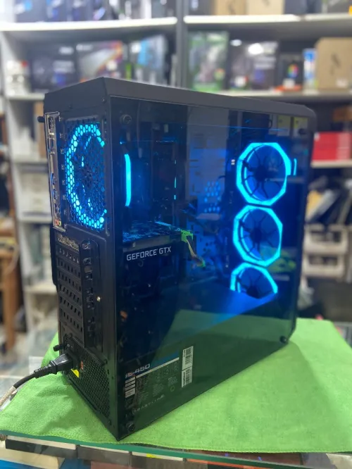 Unite Centrale  i5 8eme-8go -512gb--boitier RGB