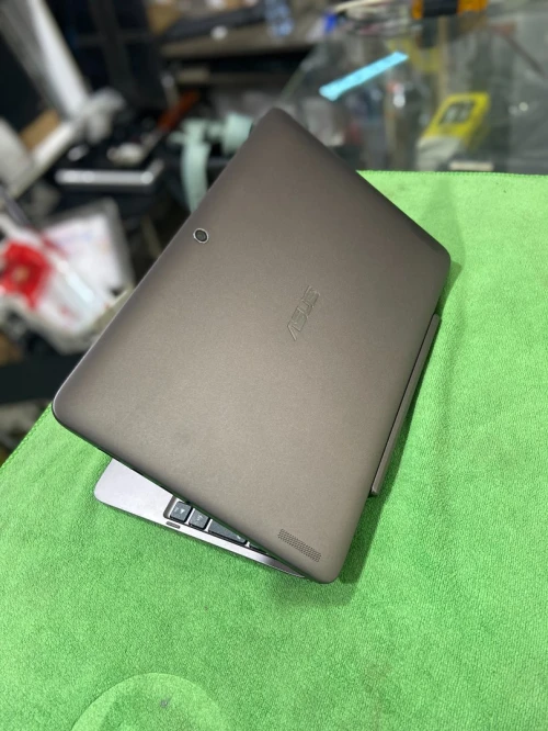 Asus Transformer Book T100ha-ATOM - 4GO-128GB SSD-TACTILE 2EN 1 TABLETE ECRAN FISSURE