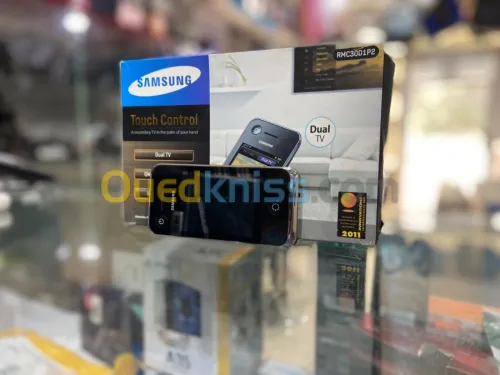 Samsung TOUCH CONTROL RMC30D1P2 – télécommande à écran tactile
