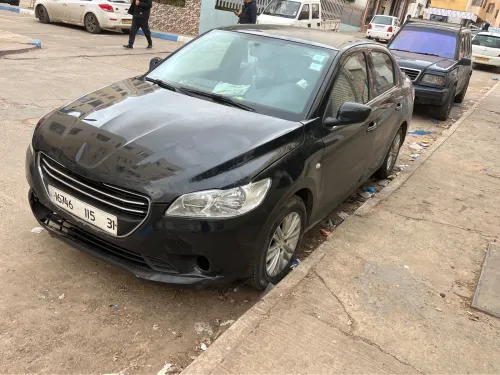 Peugeot 301 2015 Allure