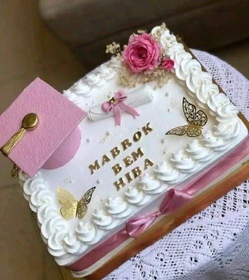 cake design et layer cake gâteaux d'anniversaires personnalisés PROMO été