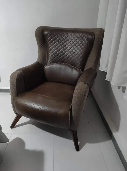 Salon, table et argenterie 