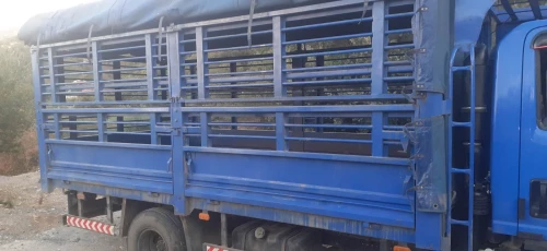 benne camion avec ridelle pour isuzu benne plateau  avec ridelle camion isuzu 2012