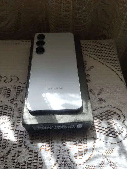 Samsung galaxy s25 