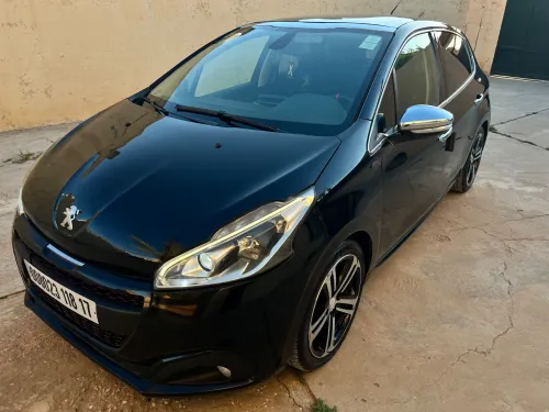 Peugeot 208 2018 GT Line