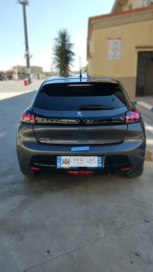 Peugeot 208 2022 Allure Facelift