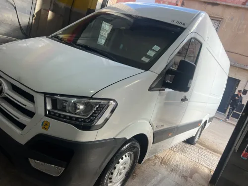 Hyundai H350 