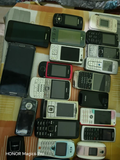 Nokia 6230i