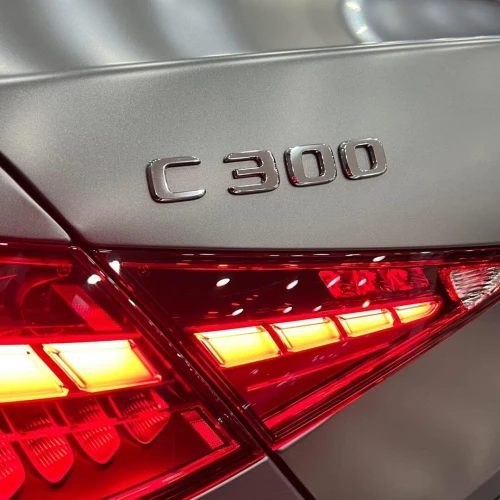 Mercedes C300 2024 