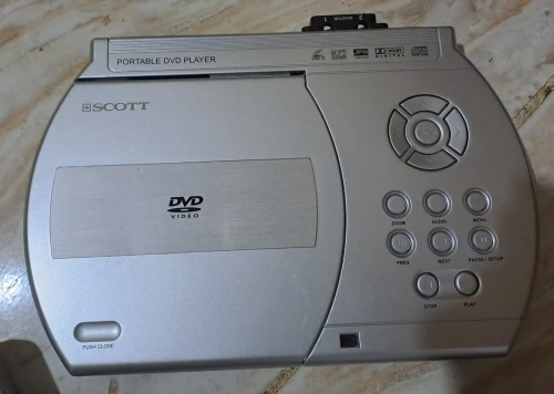 Dvd player portable