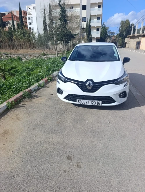 Renault Clio 5  2023 Evolution