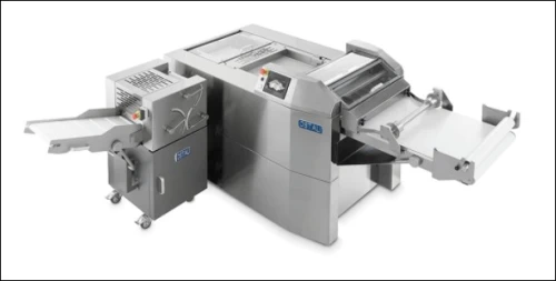MACHINE A CROISSANT ORIGINE ITALIE / croissanterie / viennoiserie  / boulangerie /