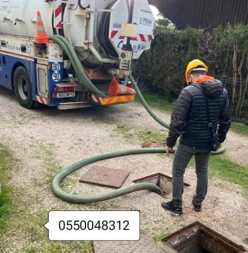 Camion Débouchage canalisation curage vidange  
