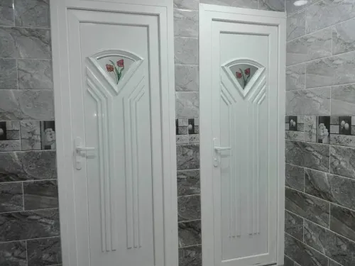 Porte en pvc pour chambres et sanitaires
